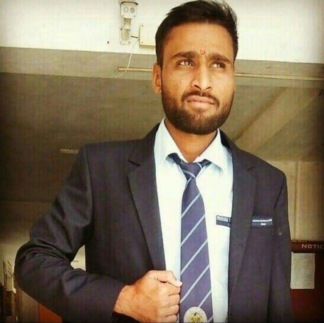 Dinesh khonde Amigos crystal estate Kharadi